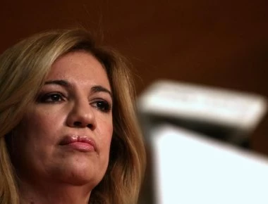 Mήνυμα Φ.Γεννηματά σε όσους «φλερτάρουν» με ΣΥΡΙΖΑ ή ΝΔ: Να αποχωρήσετε από το κόμμα!